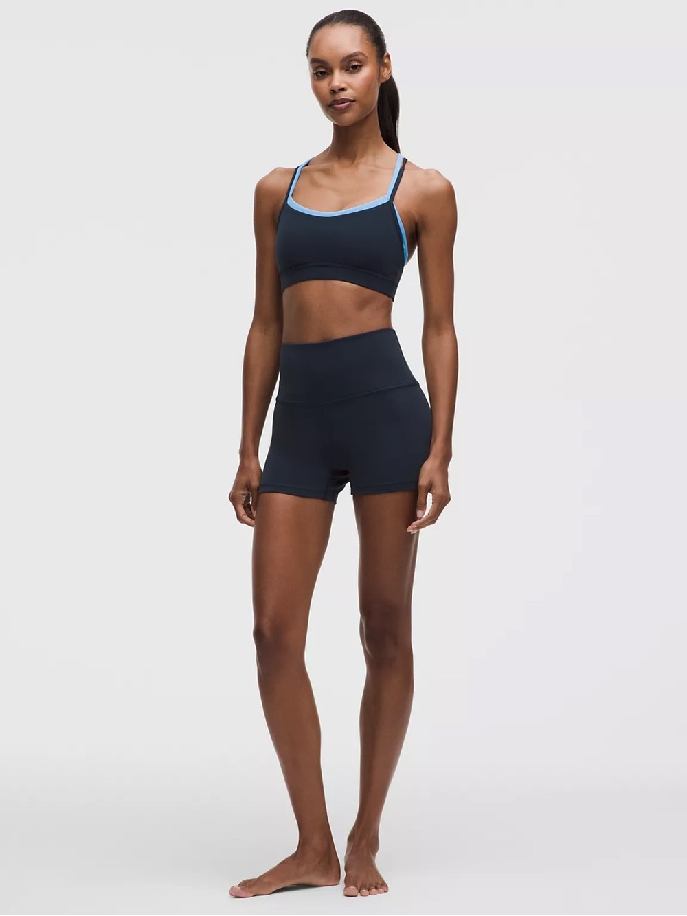 lululemon Align shorts 4β - Picture 3 of 7